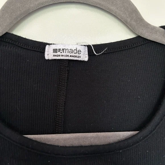 LA made women’s cutout long sleeve black tee - Picture 4 of 5